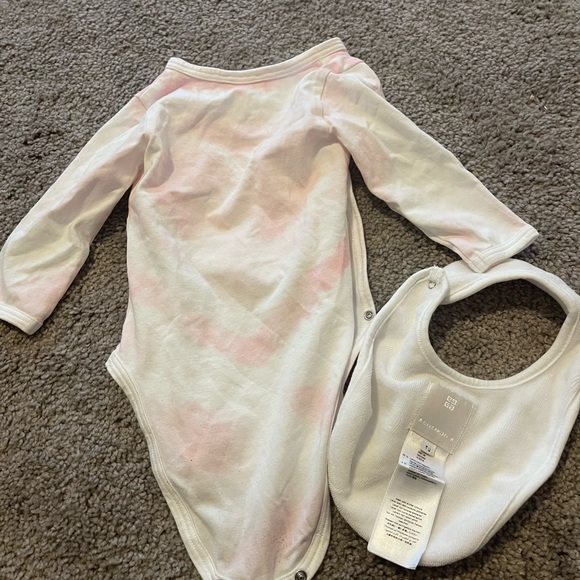 Givenchy set - Picture 7 of 7